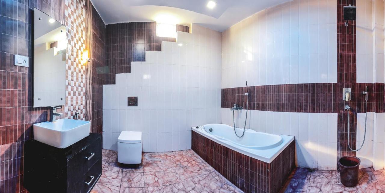 Ferienwohnung Bobby Premium Residency Puri Exterior foto